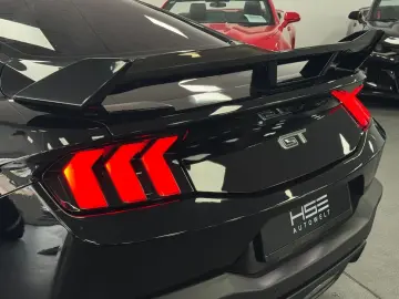 Mustang GT 5,0l V8 *NEUES MODELL / VOLL*