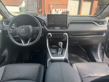 RAV 4 2.5 4x4 Hybrid Lounge AHK WKR