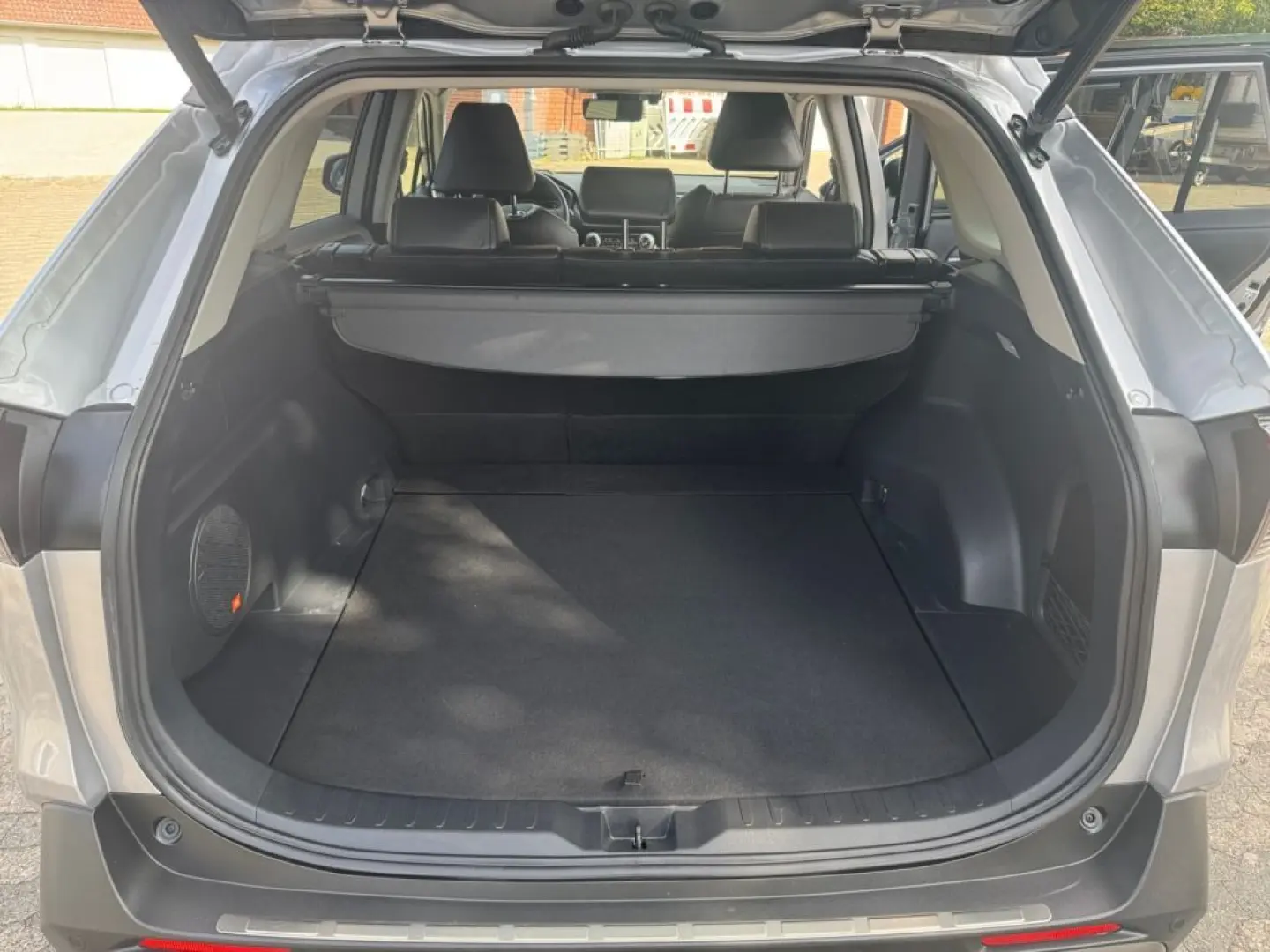 RAV 4 2.5 4x4 Hybrid Lounge AHK WKR