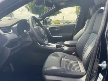 RAV 4 RAV4 Hybrid 4x4 Black Edition