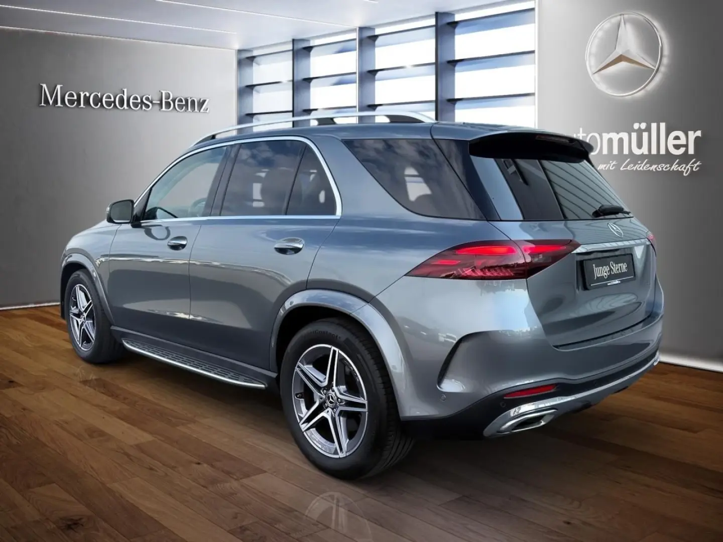 GLE 300 d 4M AMG+AIRMATIC+AHK+LED+KAMERA+KEYLESS