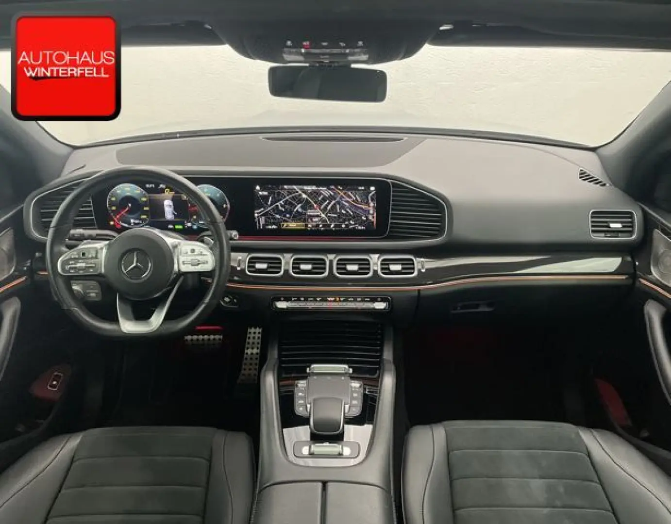 GLE 300 d 4M AMG PANO+AHK+360+AIRMATIC+MEMORY+