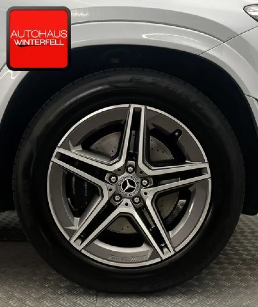GLE 300 d 4M AMG PANO+AHK+360+AIRMATIC+MEMORY+