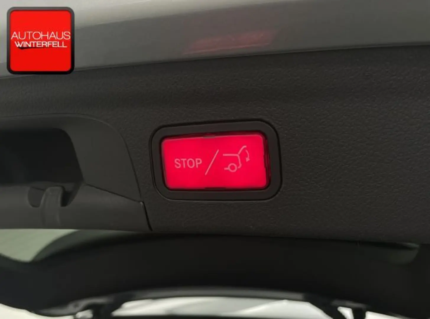 GLE 300 d 4M AMG PANO+AHK+360+AIRMATIC+MEMORY+