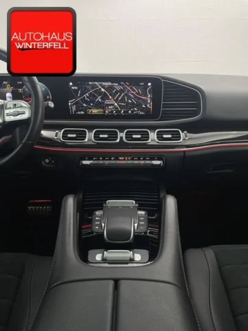 GLE 300 d 4M AMG PANO+AHK+360+AIRMATIC+MEMORY+