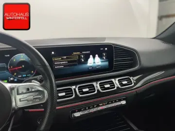 GLE 300 d 4M AMG PANO+AHK+360+AIRMATIC+MEMORY+