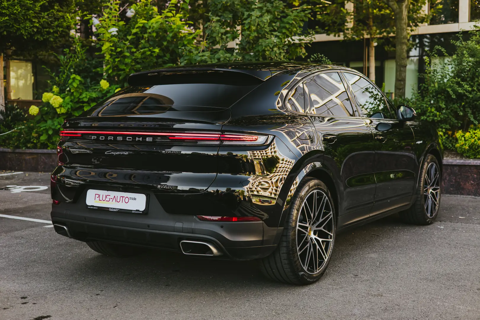 Porsche Cayenne e Hybrid SUV