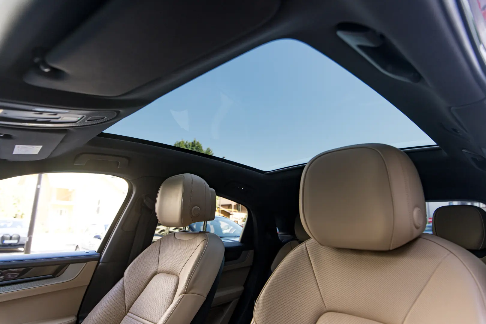 Porsche Cayenne e Hybrid SUV