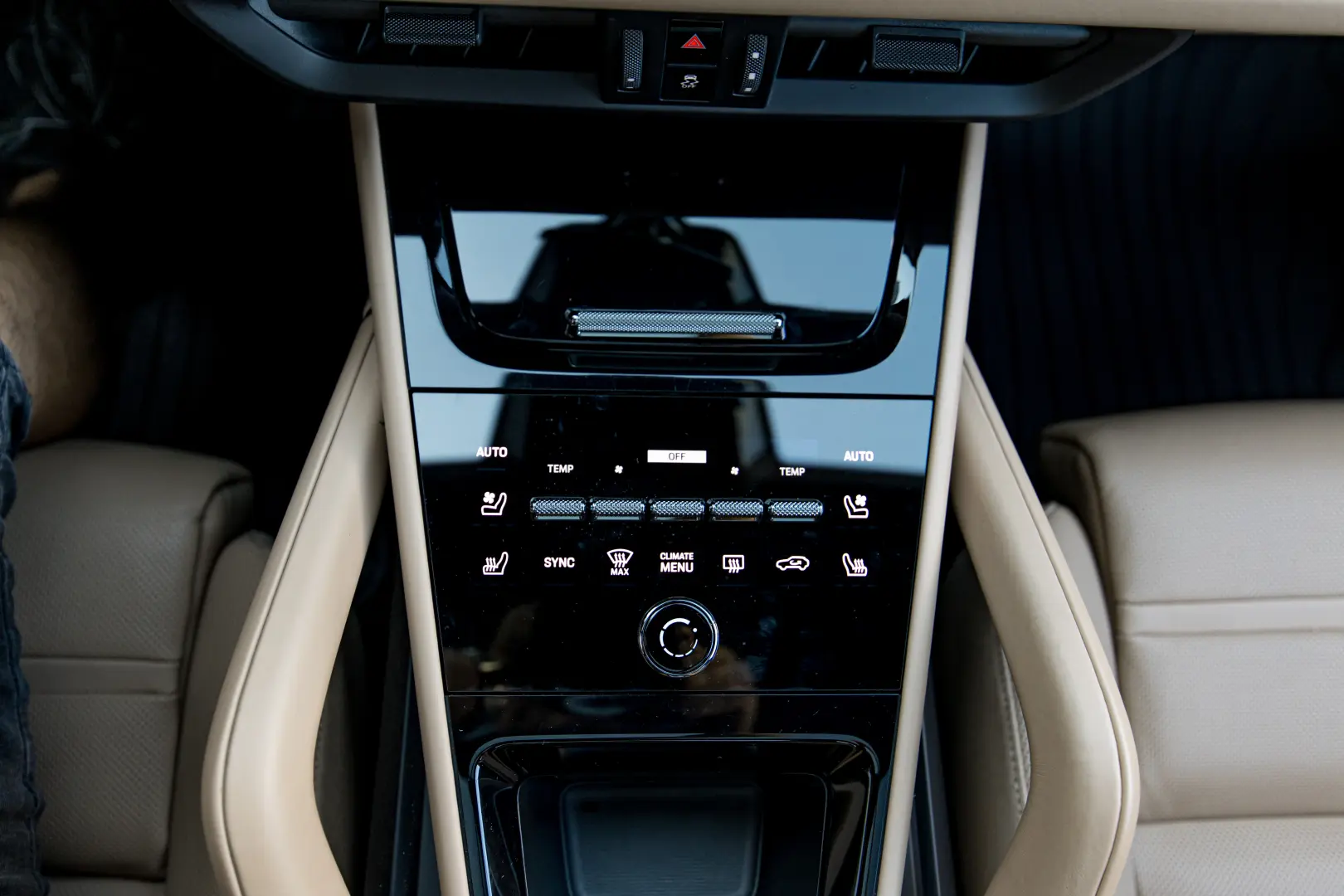 Porsche Cayenne e Hybrid SUV