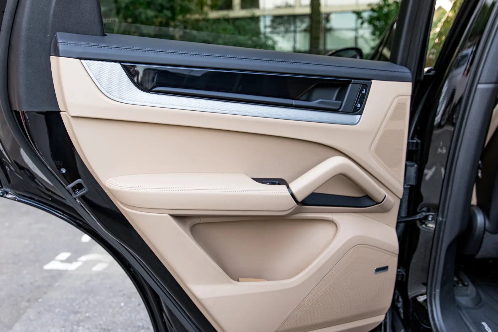 Porsche Cayenne e Hybrid SUV