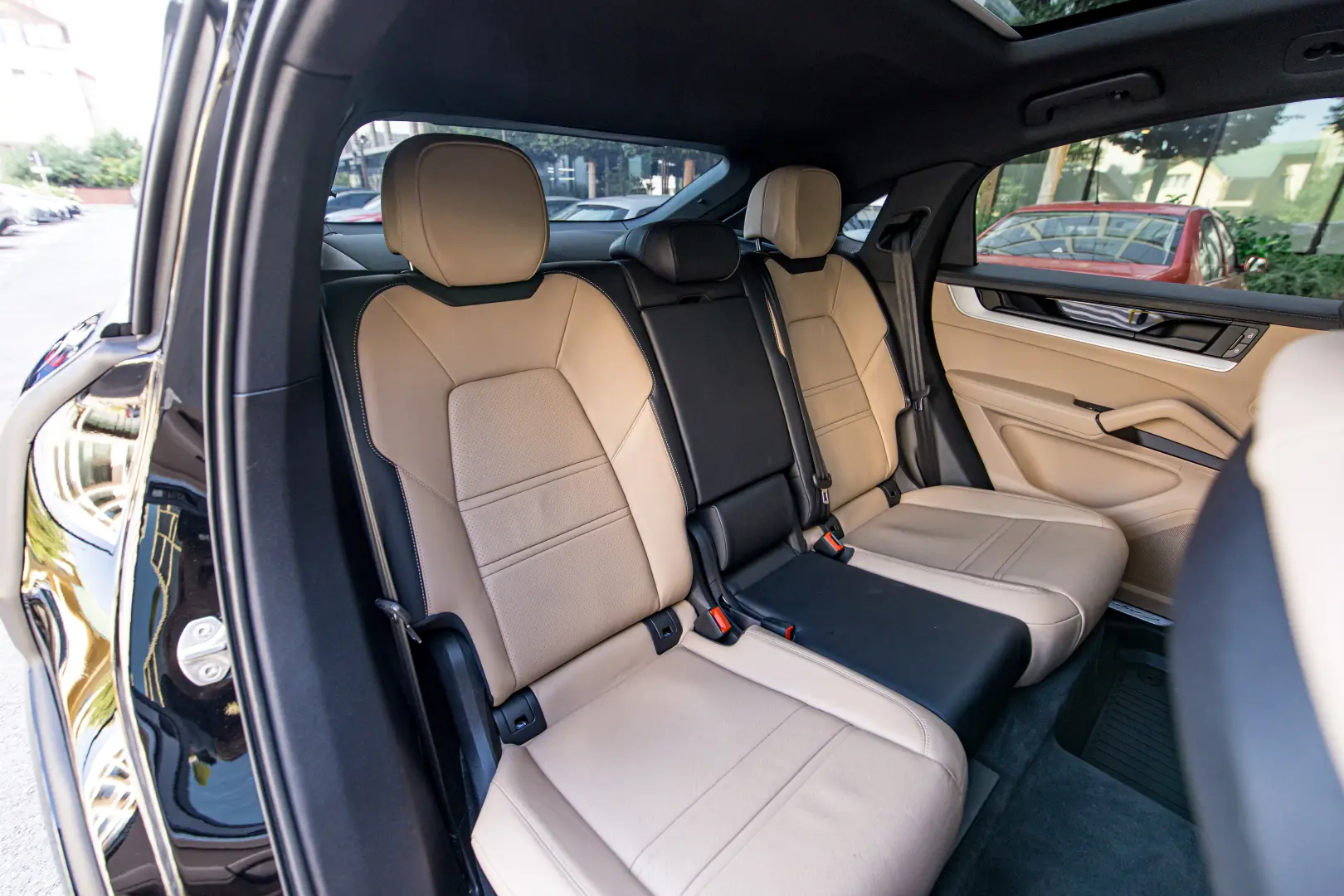 Porsche Cayenne e Hybrid SUV