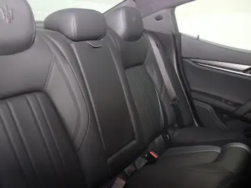 Ghibli Hybrid DAB Xenon el. Sitze Klimaaut.