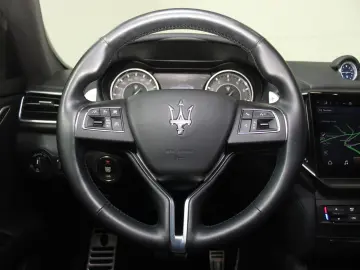 Ghibli Hybrid DAB Xenon el. Sitze Klimaaut.