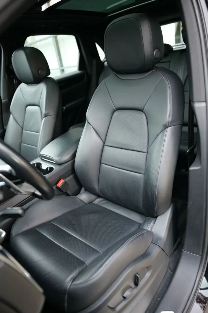 Cayenne PANORAMA+KAMERA+DAB+MEMORY+19