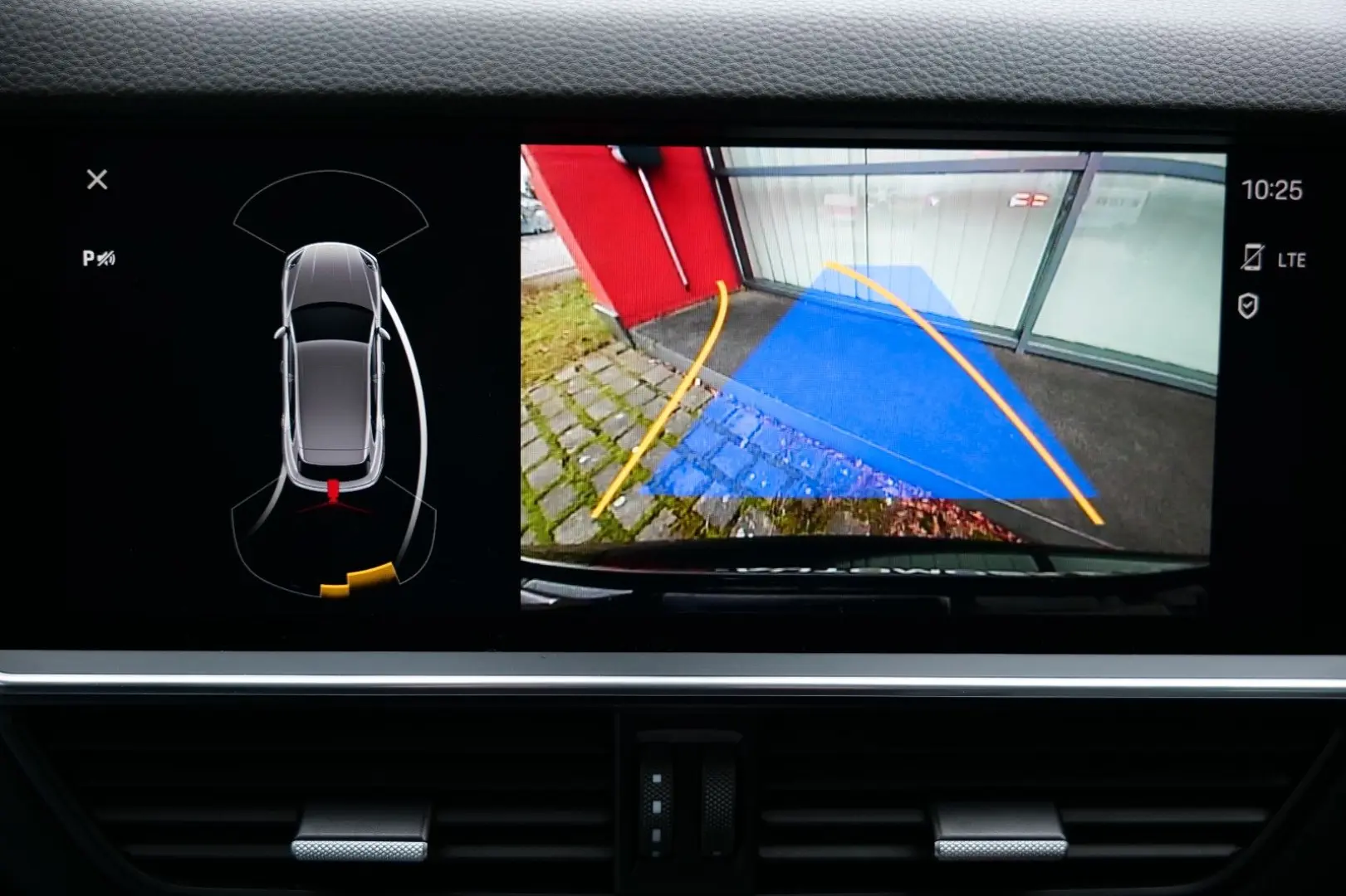 Cayenne PANORAMA+KAMERA+DAB+MEMORY+19