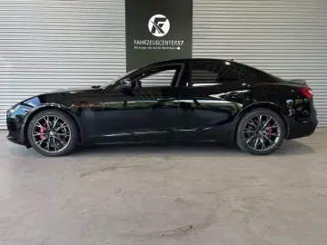 Ghibli S Q4 V6 3.0L TROFEO OPTIK/CARPLAY/H&K/RFK