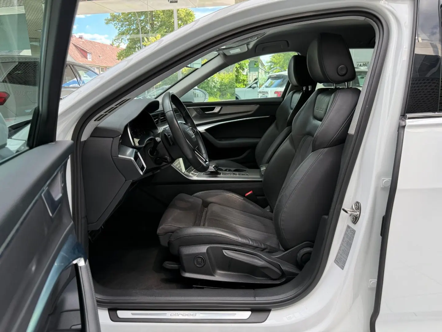 A6 Allroad Quattro 40TDI AHK NAVI STHZ BLACKLINE