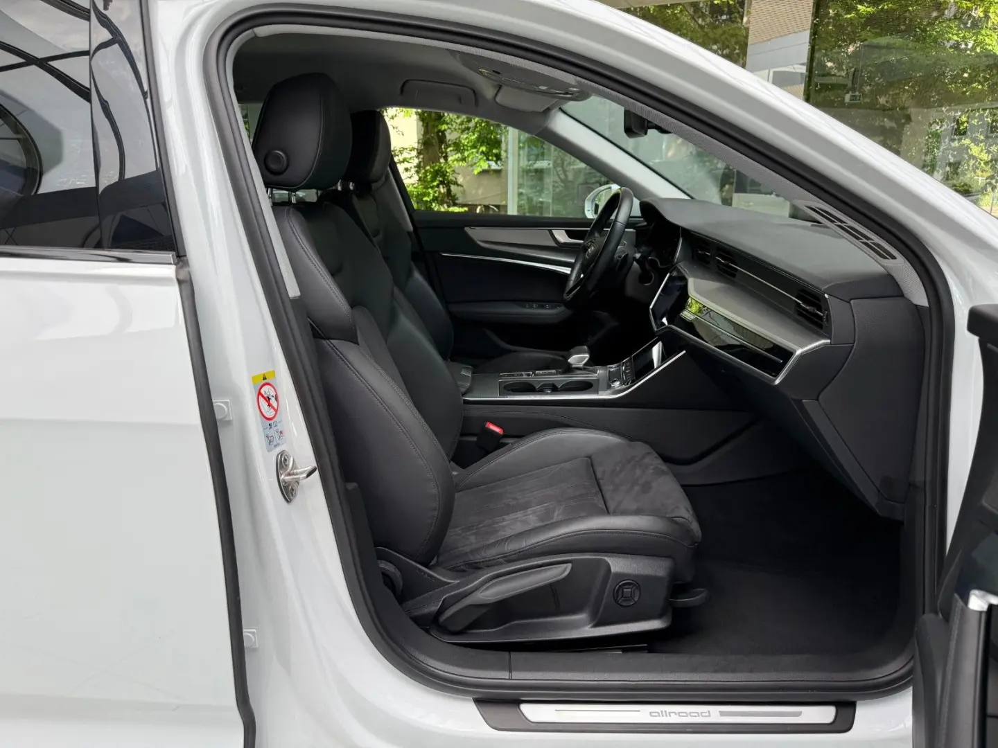 A6 Allroad Quattro 40TDI AHK NAVI STHZ BLACKLINE
