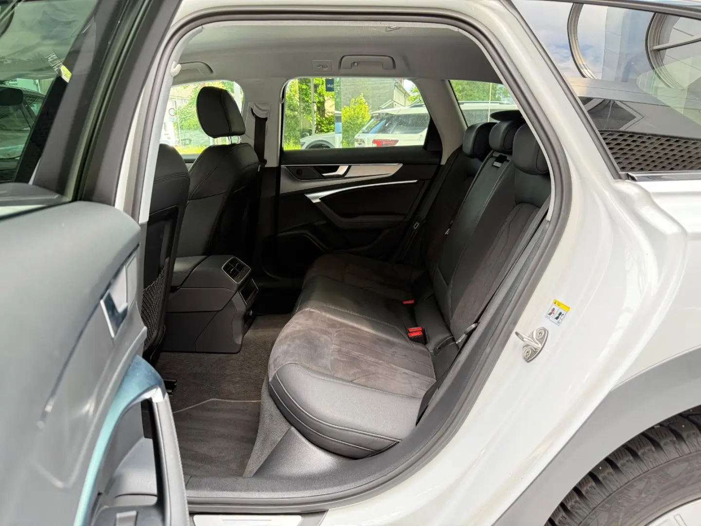 A6 Allroad Quattro 40TDI AHK NAVI STHZ BLACKLINE