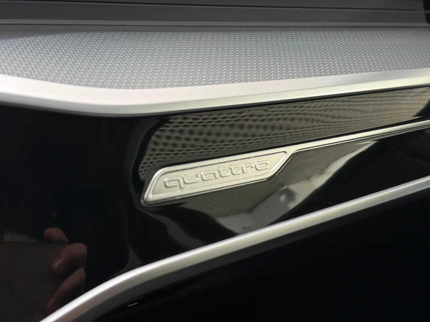 A6 Allroad Quattro 40TDI AHK NAVI STHZ BLACKLINE