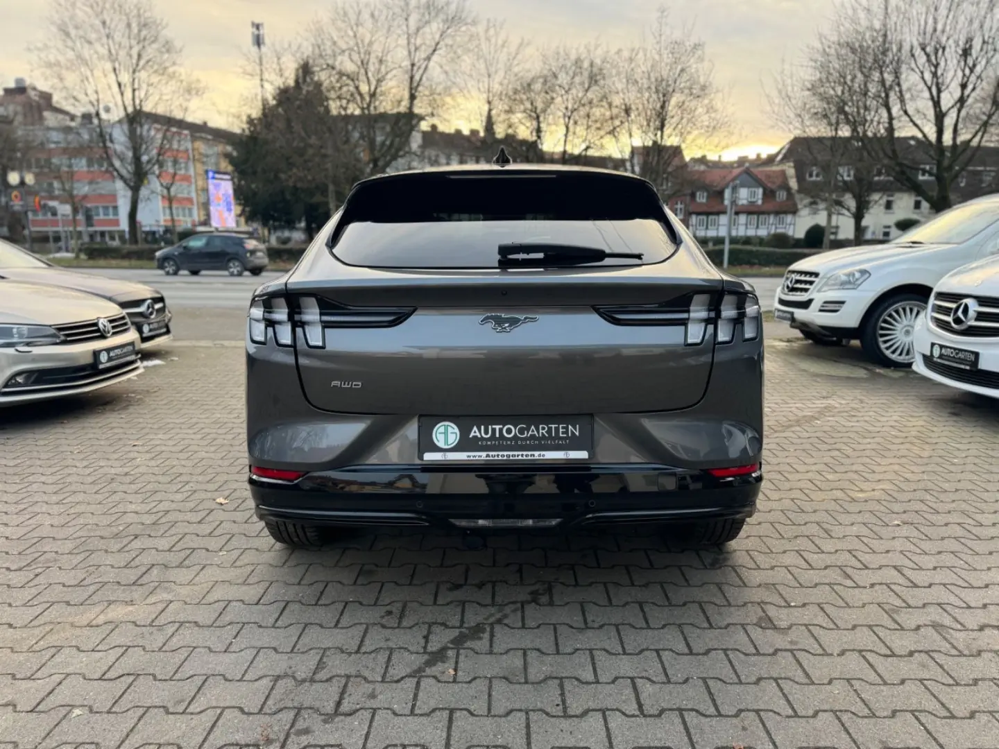 MustangMach-E Basis/AWD/LEDER/PANO/CO-PILOT 360°