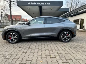 MustangMach-E Basis/AWD/LEDER/PANO/CO-PILOT 360°