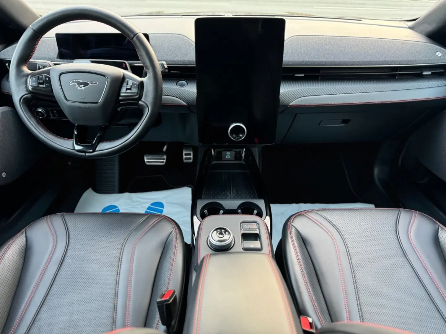 MustangMach-E Basis/AWD/LEDER/PANO/CO-PILOT 360°