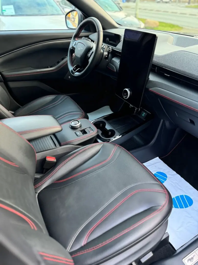 MustangMach-E Basis/AWD/LEDER/PANO/CO-PILOT 360°