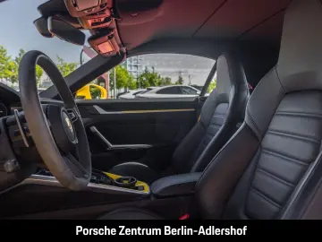 Porsche 992 911 Turbo Cabriolet Burmester