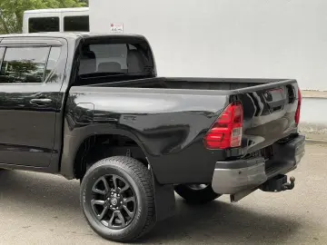 Hilux Double Cab Duty 4x4 LED Navi Kamera AHK