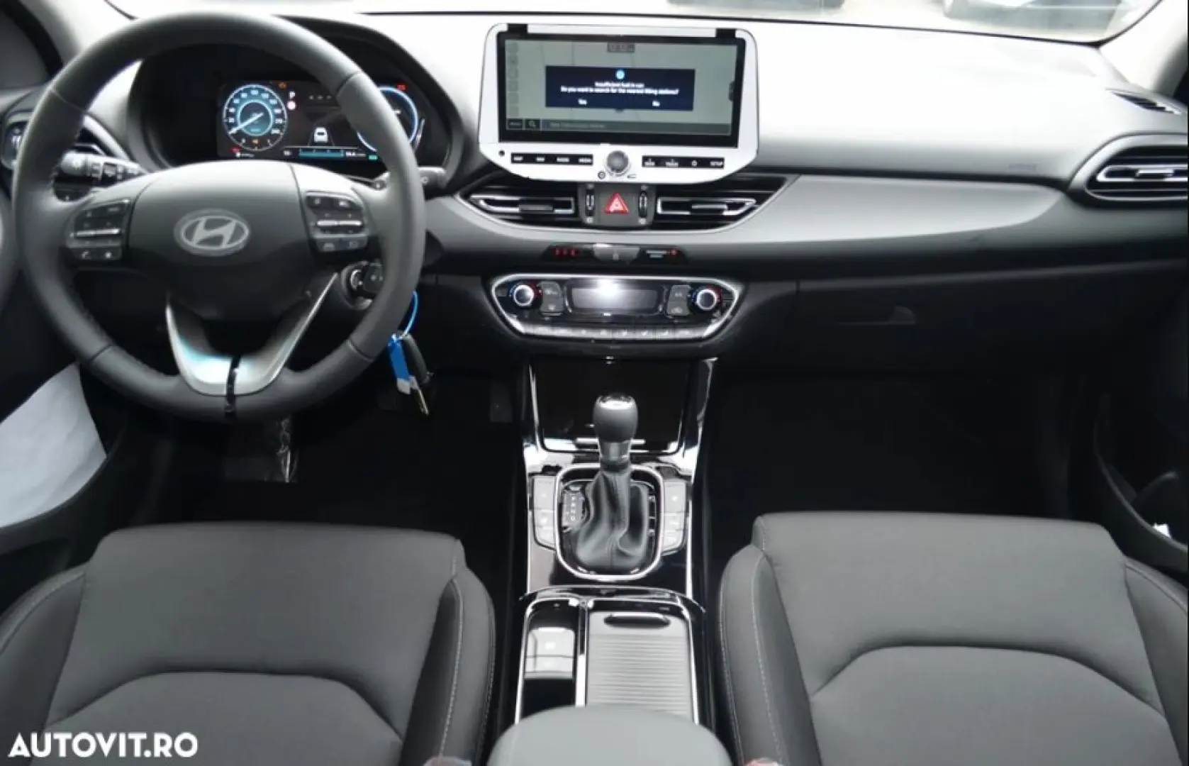 HYUNDAI i30 FASTBACK 1.5T-GDi M-Hybrid HIGHWAY