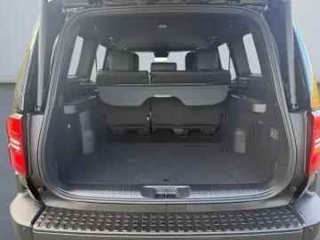 Land Cruiser 2.8 D-4D Executive *360*Navi*LED*
