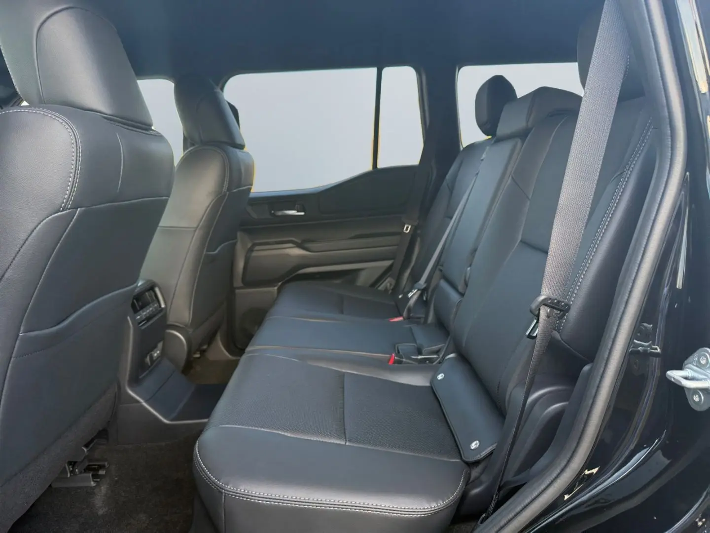 Land Cruiser 2.8 D-4D Executive *360*Navi*LED*