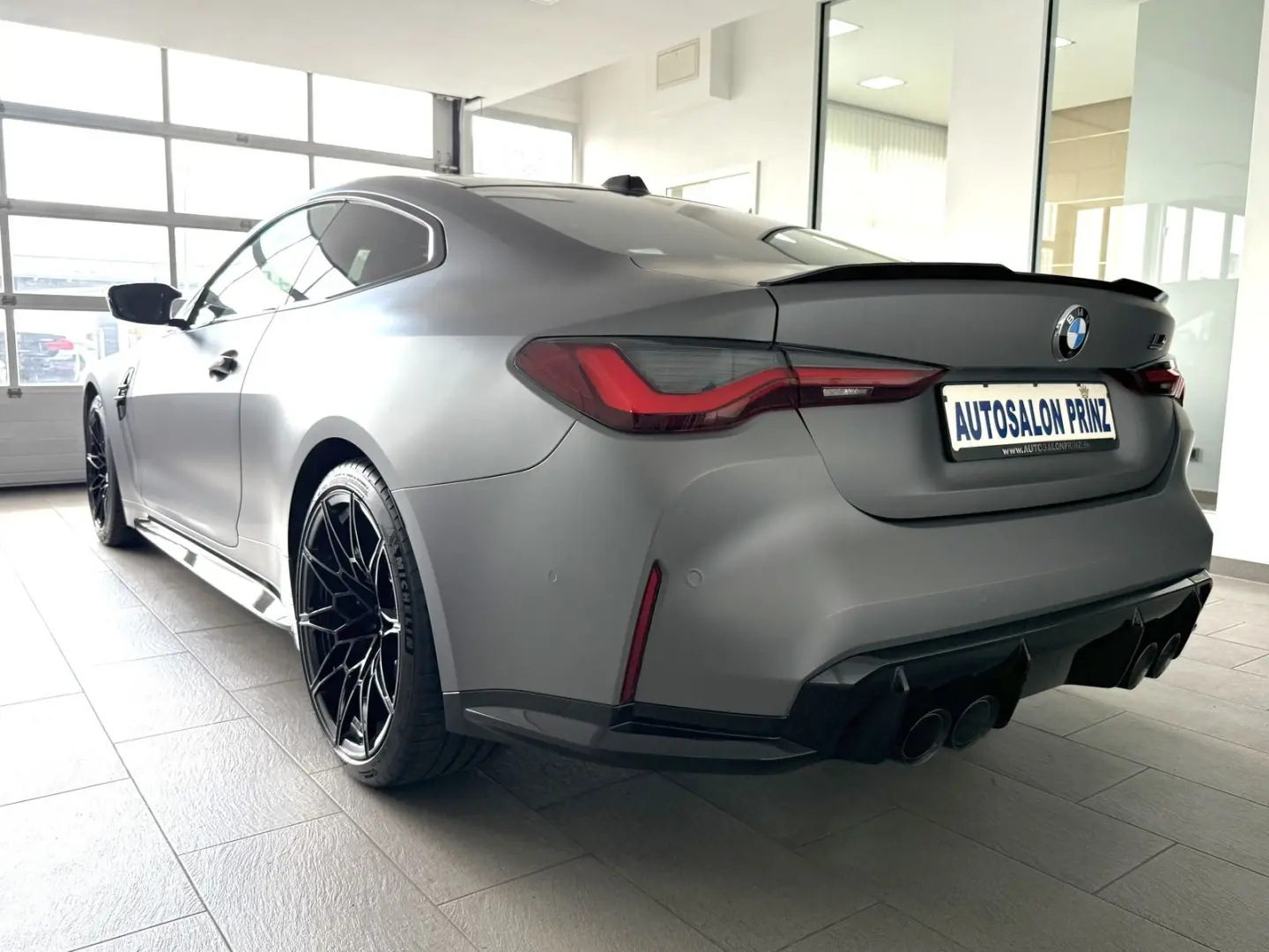 M4 xDrive Competition AUTOM NAVI LEDER SBDACH