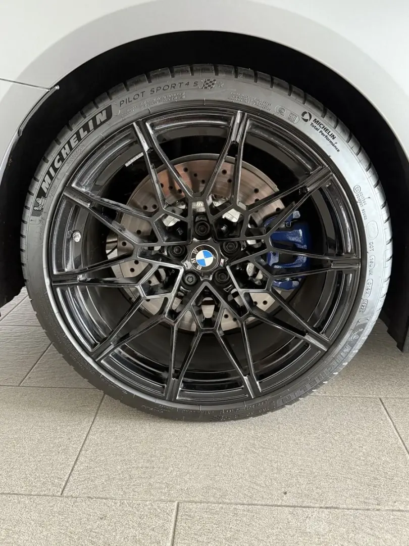 M4 xDrive Competition AUTOM NAVI LEDER SBDACH