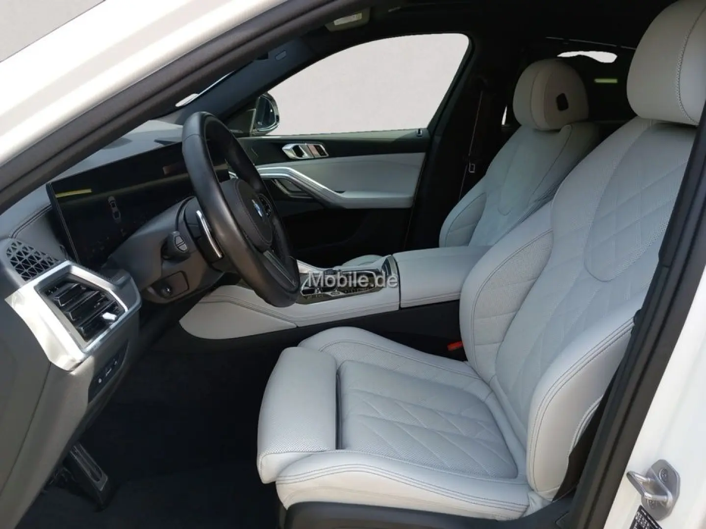 X6 xDrive30d M Sport / NP= 113.320,-. / Pano /