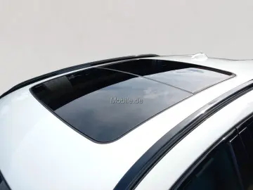 X6 xDrive30d M Sport / NP= 113.320,-. / Pano /