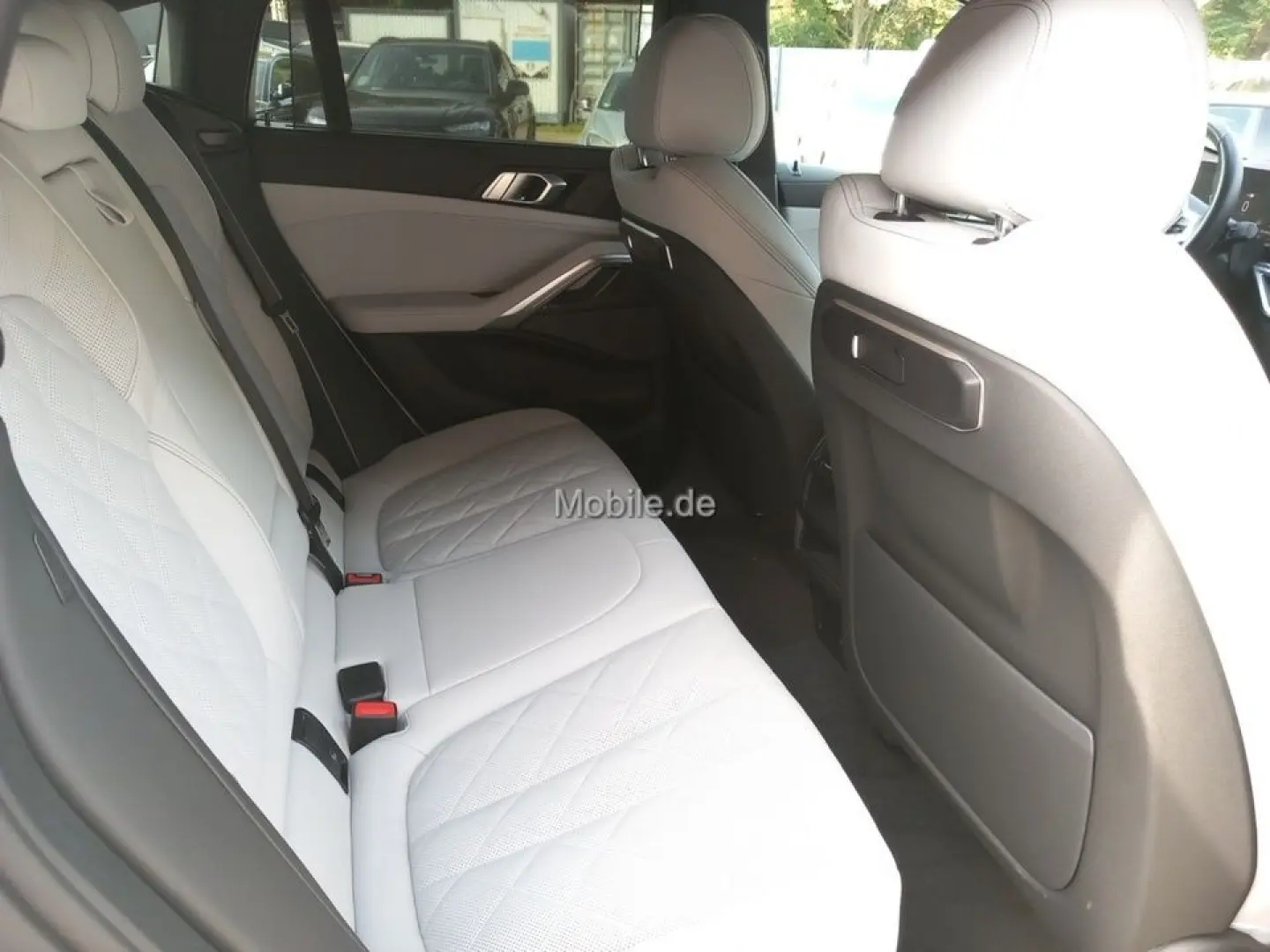X6 xDrive30d M Sport / NP= 113.320,-. / Pano /