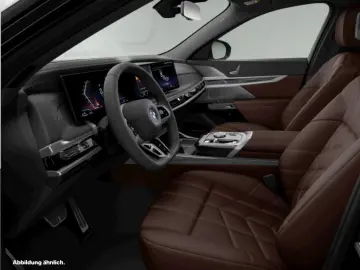 750e xDrive M Sport|SkyLounge|Autobahnass.|B&W
