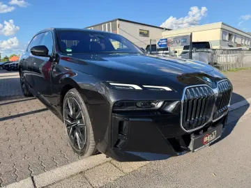 740 d xDrive M Sport SkyLounge B&W FINANZIERUNG