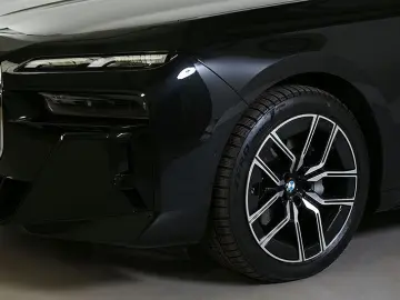 740d xDr. M Sport ACC Standh Panorama Autobahnas