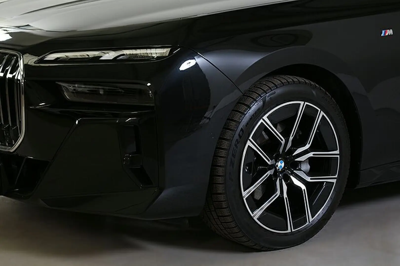 740d xDr. M Sport ACC Standh Panorama Autobahnas