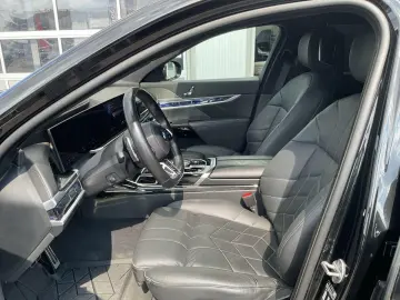 740 740 d xDrive+M-Sport+Innovation+ServiceInkl+