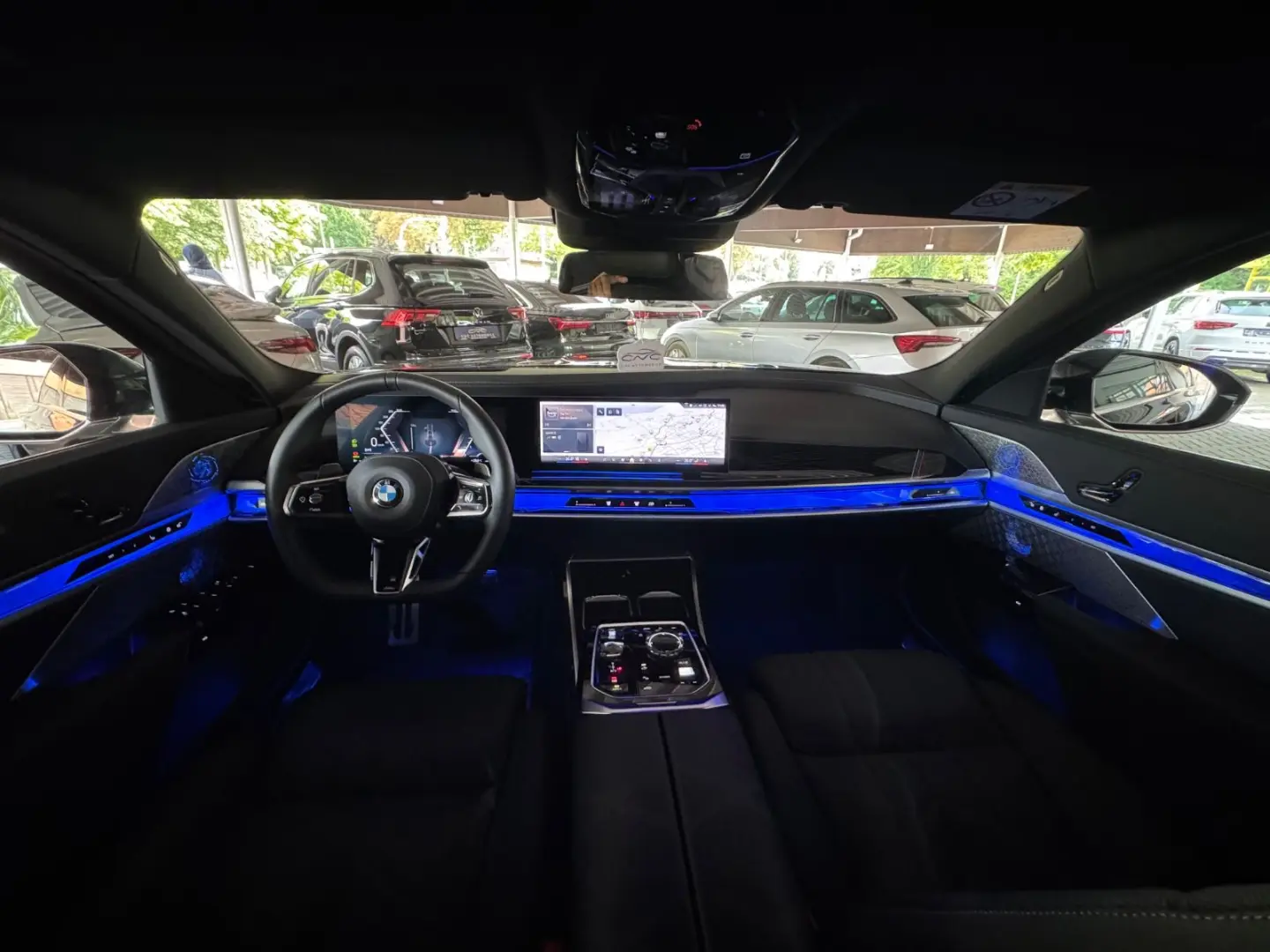 740 d xDrive M Sport Paket TV/SkyLounge/Kristall