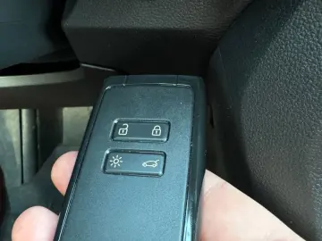 Extreme+ 7 SITZER NAVI SITZH KEYLESS TOTW AHK