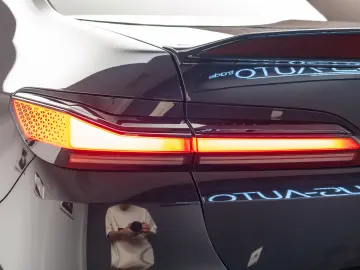 BMW 740 xDrive M Sport