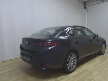 3 2.0 SKYACTIV-G Lim. Navi LED PDC Shz