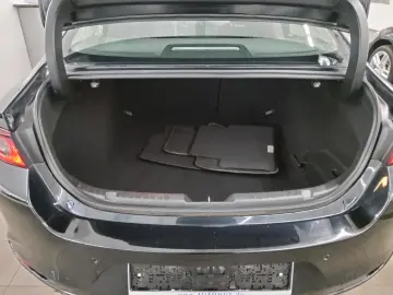 3 2.0 SKYACTIV-G Lim. Navi LED PDC Shz
