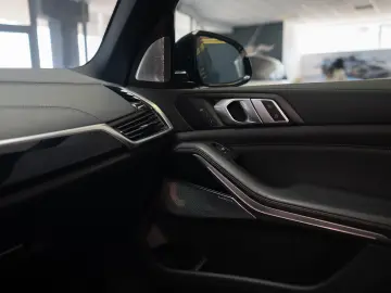 BMW X5 M M50i Stoc Timisoara Laser Carlig Inc.Auxiliara