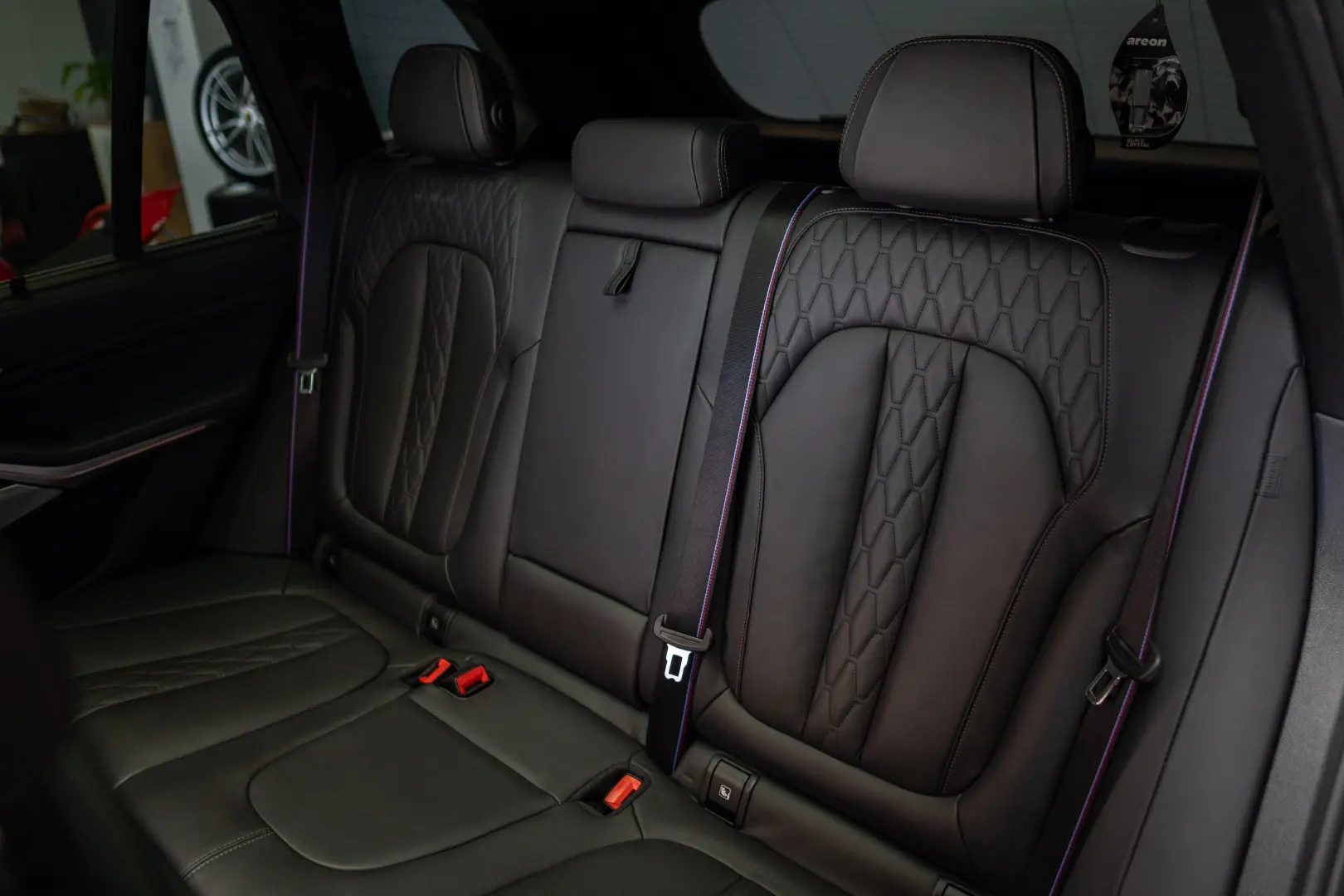 BMW X5 M M50i Stoc Timisoara Laser Carlig Inc.Auxiliara